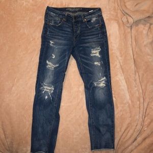 AE Tomgirl Jeans